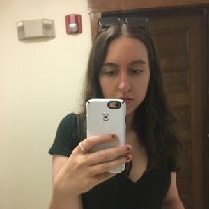 Meet your Posher, Esther